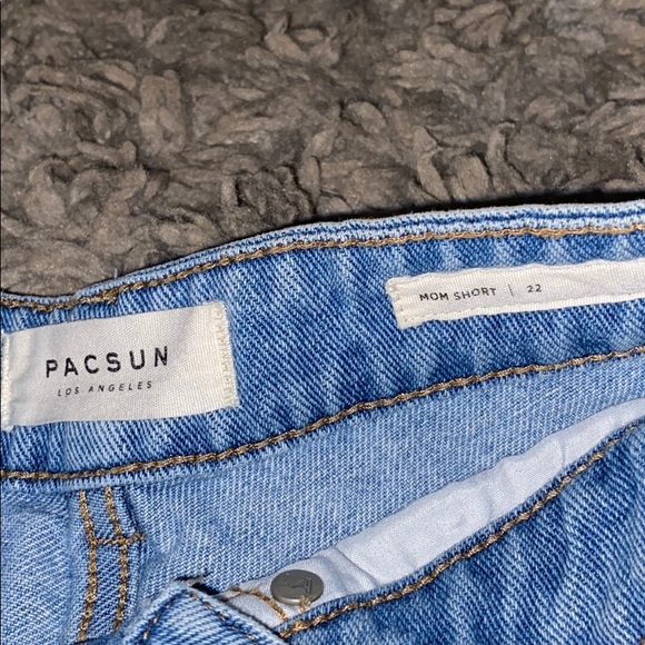 Mom jean shorts - Picture 2 of 2